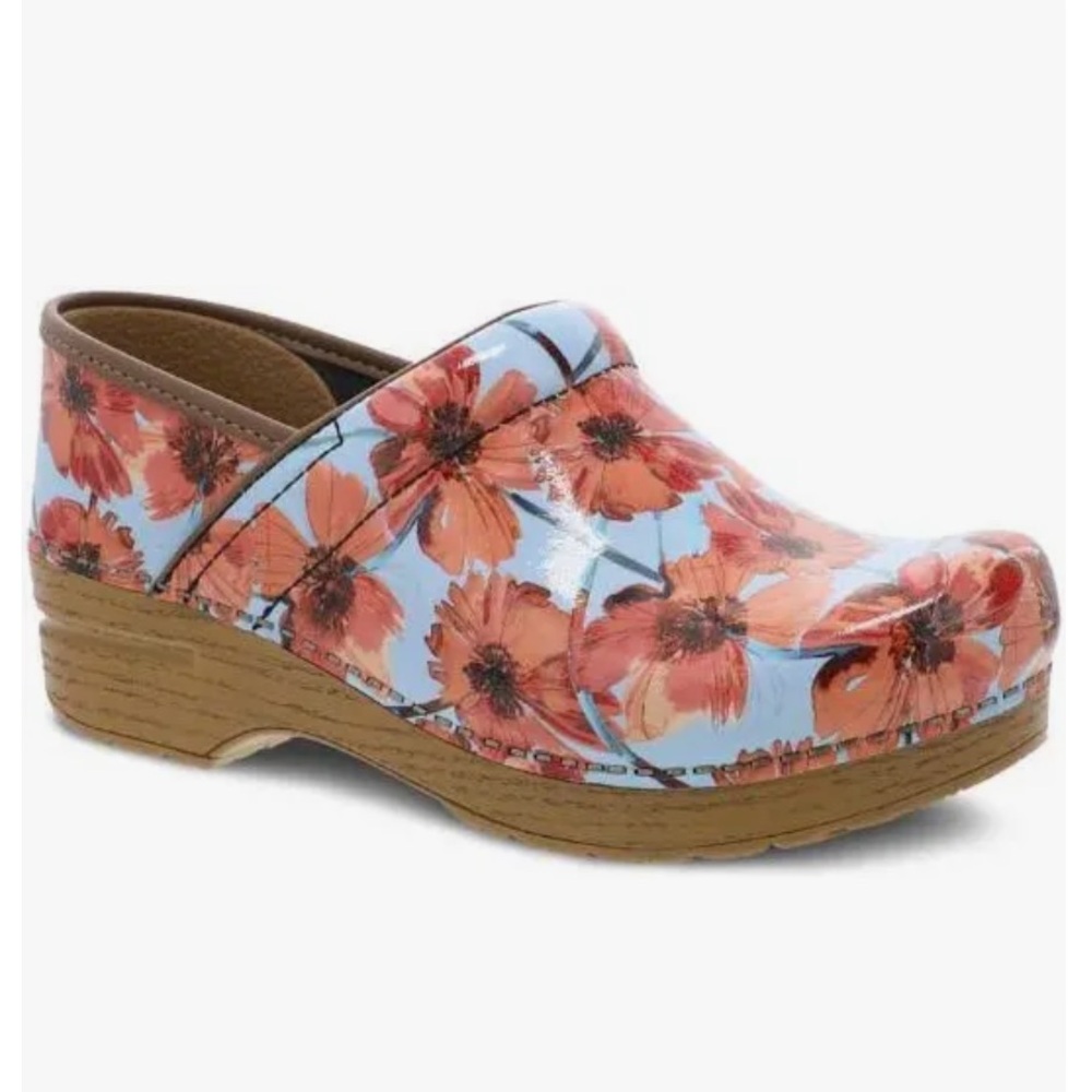 Dansko Poppy Clogs Size 40